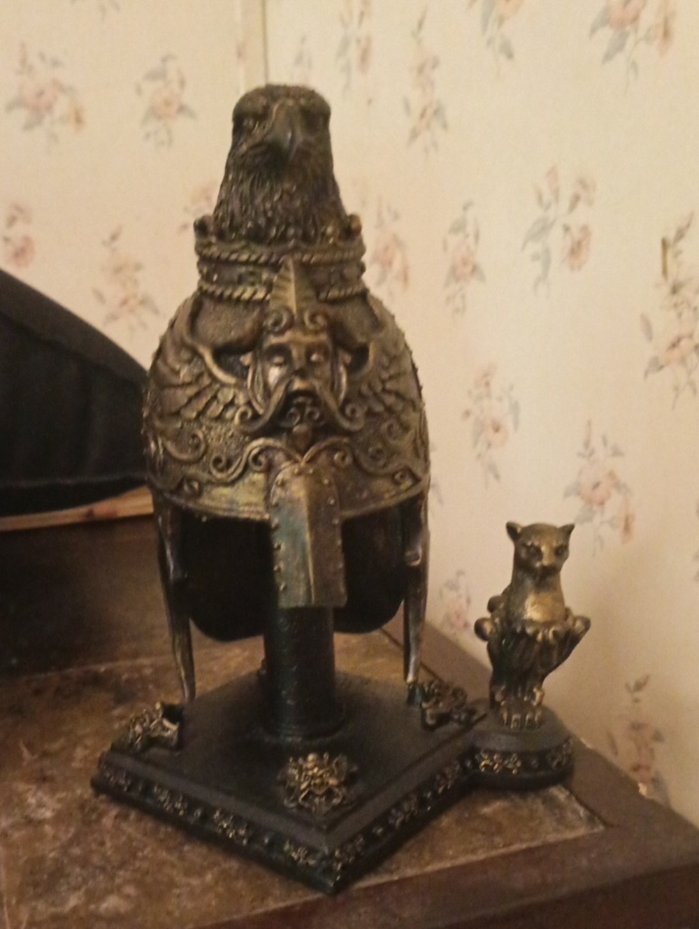 Ornate Antique-Style Eagle Helmet Decorative Accent in Aged Gold